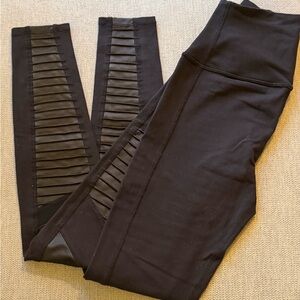 ALO Yoga High Waist Moto Legging - Black with Ribbed Detail